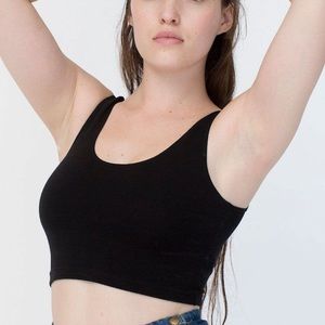 NWT black crop tank
